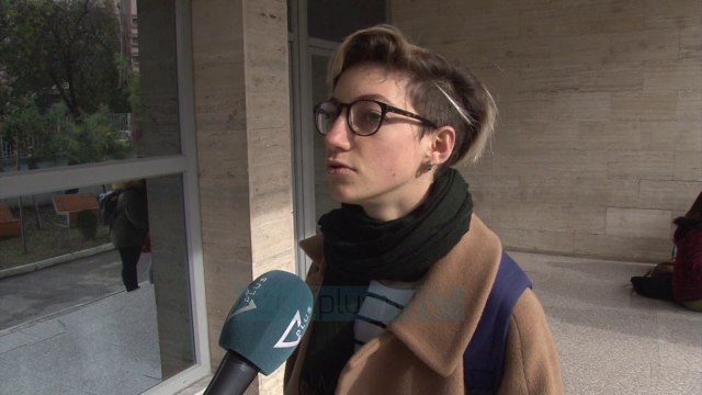 Juridiku mësim në gjimnazet e Tiranës - News, Lajme - Vizion Plus