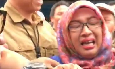 PAN: Perempuan Nangis Saat Kampanye Sandi adalah Kader PAN