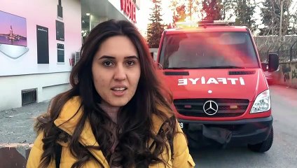 Duvardaki deliğe sıkışan yaralı kediyi itfaiyeciler kurtardı - ADIYAMAN