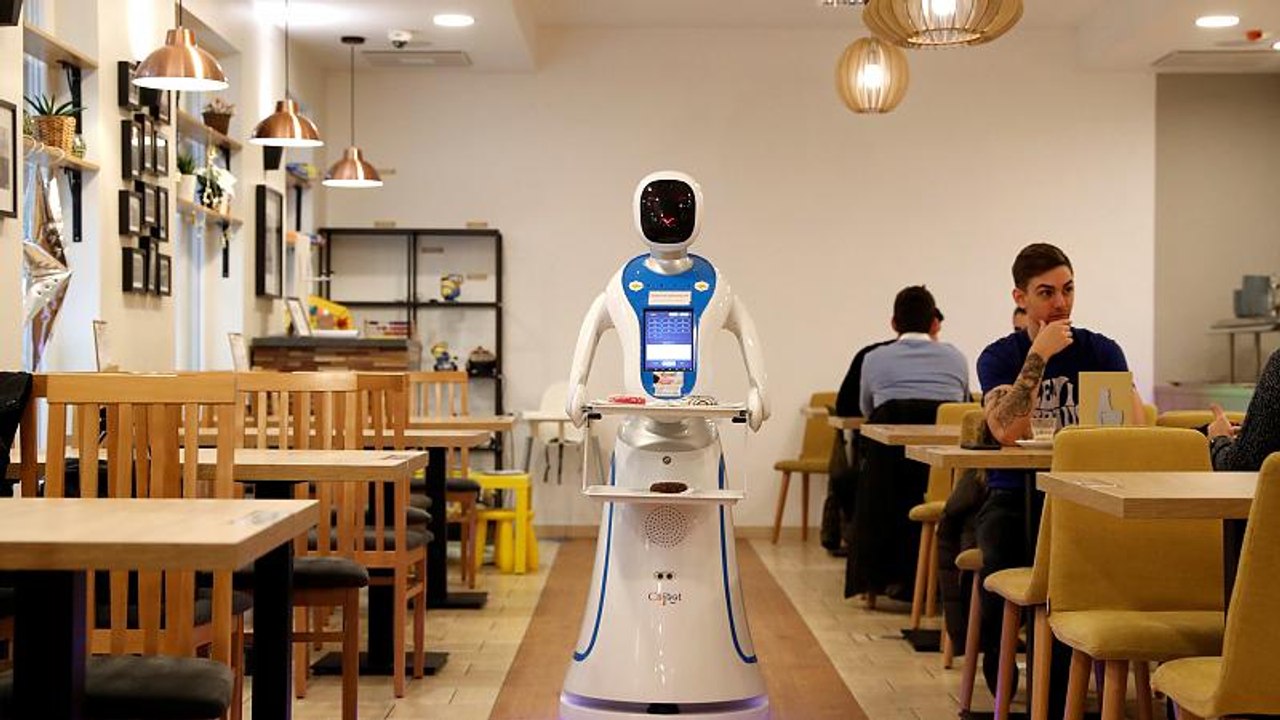 Budapest: Roboter servieren Kaffee