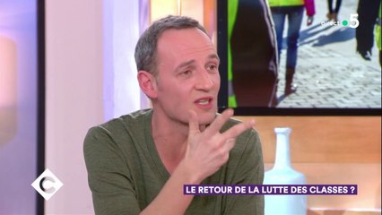 Le retour de la lutte des classes ? - C à Vous - 29/01/2019