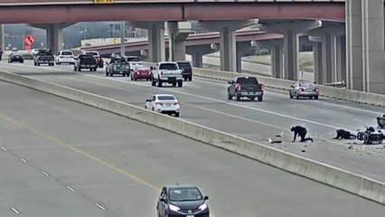 Crash entre deux motards de police