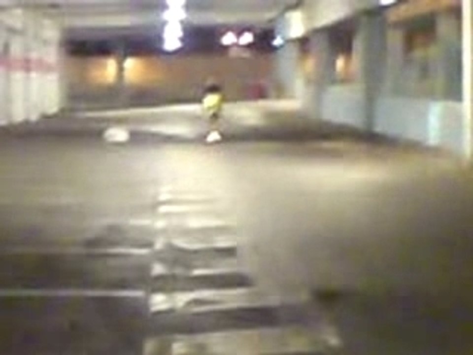 willy sur le scoot a pascal