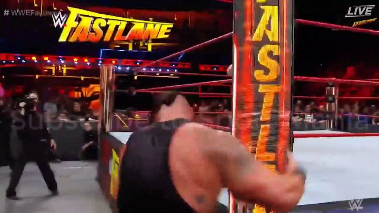 OMG-Roman-Reigns-vs-Braun-Strowman-Braun-Strowman-challenges-Roman-Reigns-720p