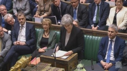 El Parlamento respalda que May mantenga el pulso con Bruselas