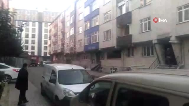 Alev Alan Elektrik Kabloları Havai Fişek Gibi Patladı