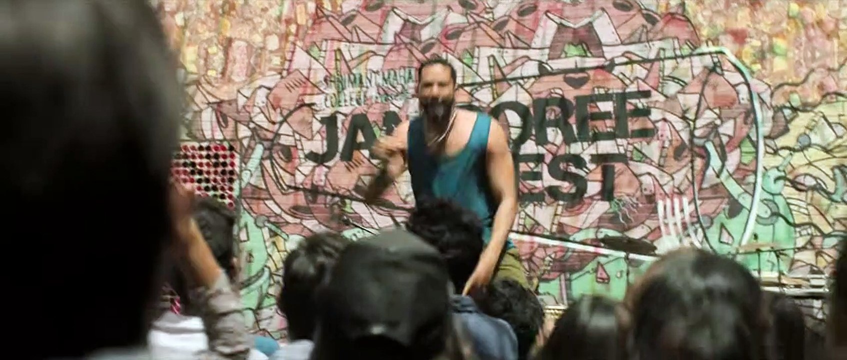 Gully Boy - Official Trailer - Ranveer Singh - Alia Bhatt - Zoya Akhtar