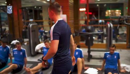 #LechBelek: Przyjazd do hotelu i przymusowa kąpiel trenera