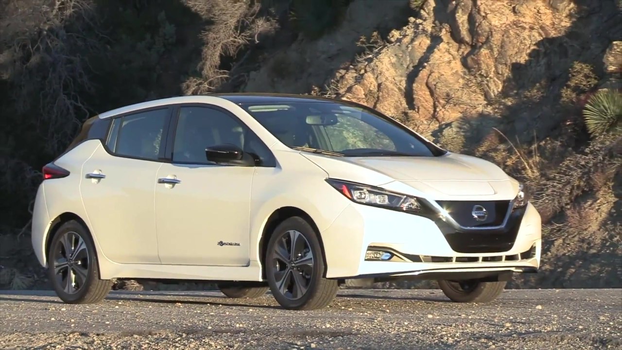 Der Nissan LEAF auf Roadshow in den großen Einkaufszentren