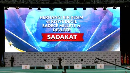 下载视频: Cumhurbaşkanı Erdoğan: 'Kentsel dönüşüm projelerini, şehirlerimizi hem deprem riskinden hem de çarpık yapılaşmadan kurtarmaya dönük olarak geliştireceğiz'- ANKARA