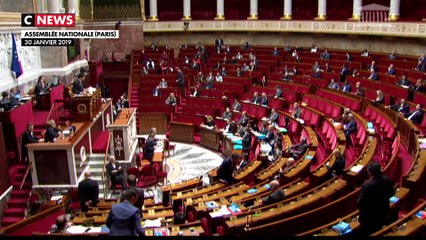 Loi anti-casseurs : des débats houleux à l'Assemblée