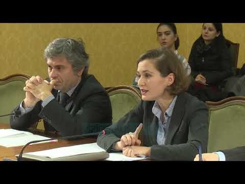 Qeveria rrëzon propozimet e LSI, opozita: Po mashtroni studentët - News, Lajme - Vizion Plus