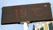 Burhaniye'de Termometreler 19 Dereceyi Gösterdi