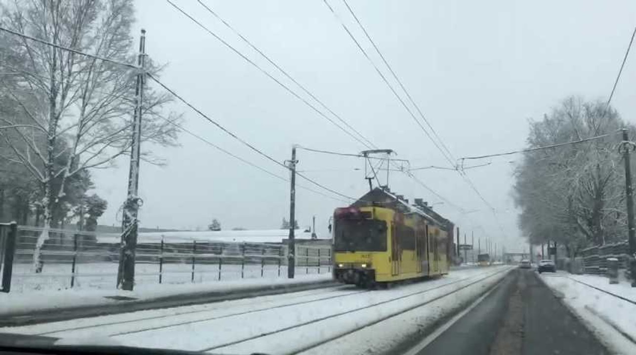 La neige chaussée de Bxl à Gosselies