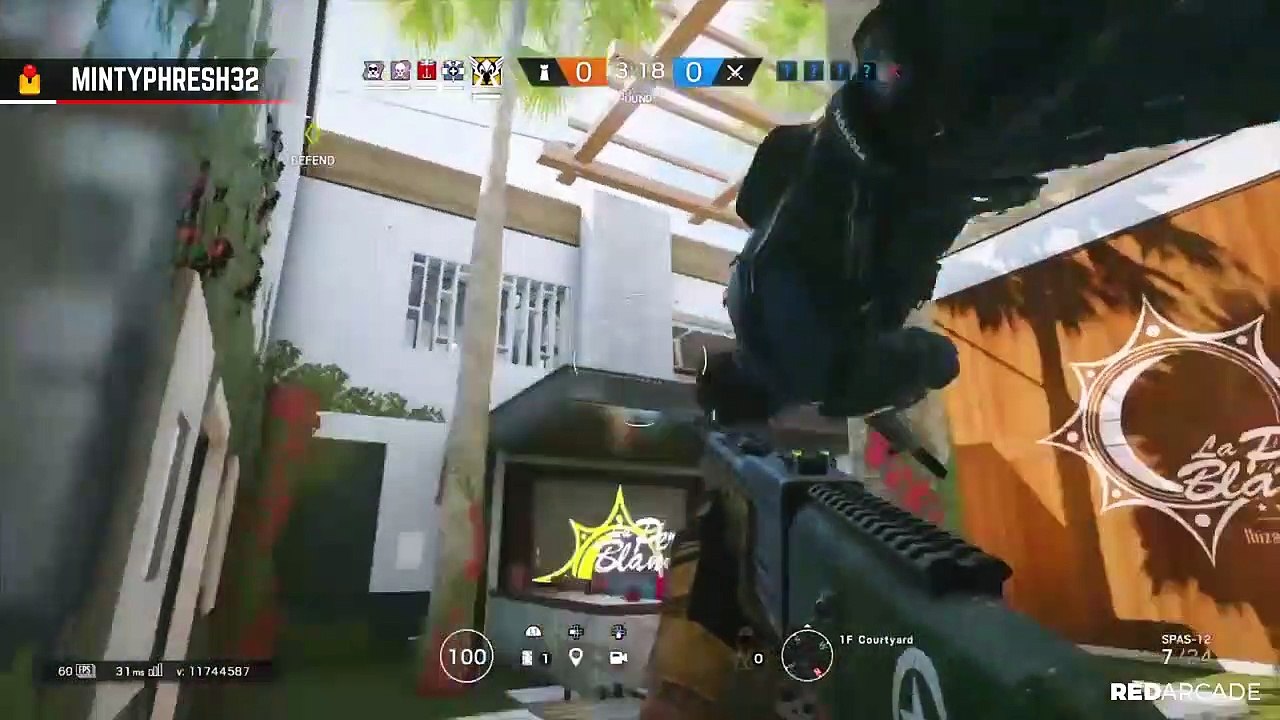 RAINBOW SIX SIEGE FAILS  (Rainbow Six Siege Random Moments Compilation)