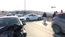 İstanbul- Sadabat Viyadüğü'nde Zincirleme Kaza, Trafik Aksıyor
