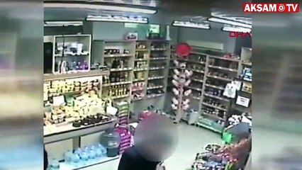 Marketteki tacizciyi kick boksçu böyle bayılttı!;