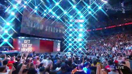 Roman Reigns and Braun Strowman to battle inside Hell in a Cell- Raw, Aug. 27, 2018