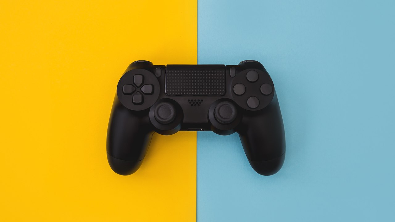 Fortnite adds bluetooth controller support on iOS, Android
