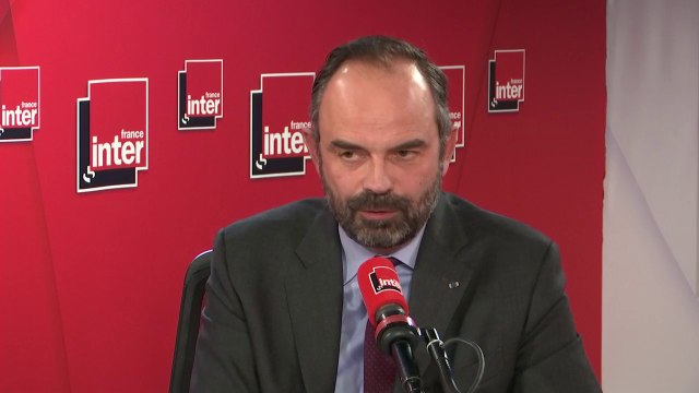Edouard Philippe sur le non-cumul des mandats : J'étais député-maire et j'ai eu l'impression que c'était utile [...] Pour les maires des petites communes, je vois mal que ce soit incompatible