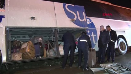 Göktürk'te Yolcu Otobüsü Kazası: 2 Ölü,21 Yaralı