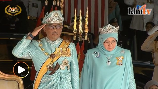 LIVE: Sultan Pahang angkat sumpah jawatan Yang di-Pertuan Agong ke-16 di Istana Negara