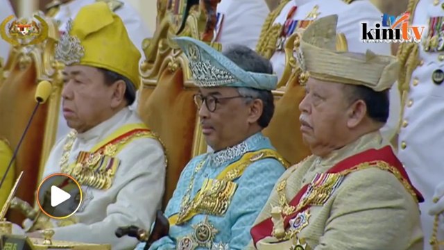 LIVE: Sultan Pahang angkat sumpah jawatan Yang di-Pertuan Agong ke-16 di Istana Negara
