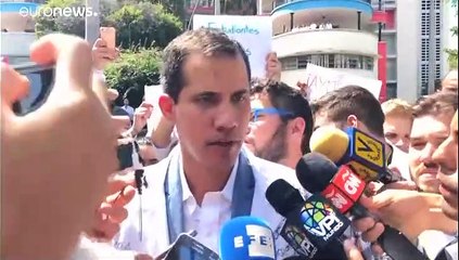 Venezuela : Guaido dans la rue, Maduro à la télévision russe