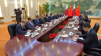 شاهد.. أمير قطر يصل إلى الصين في زيارة تستمر يومين