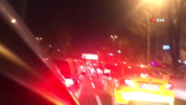 Asker Uğurlama Konvoyundaki Gençler Trafiği Tehlikeye Düşürdü