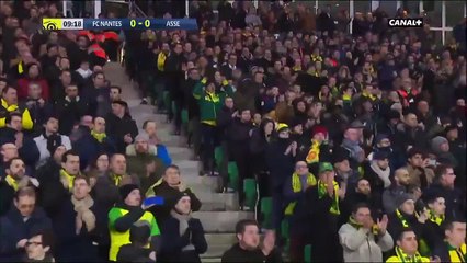 Kayıp Arjantinli oyuncu Emiliano Sala Nantes maçında anıldı