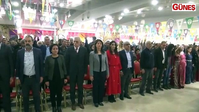 HDP'nin aday tanıtımında, terör örgütünü öven marş okundu