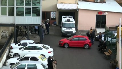 Binmeye çalıştığı traktörün altında feci şekilde can verdi...O anlar saniye saniye kaydedildi