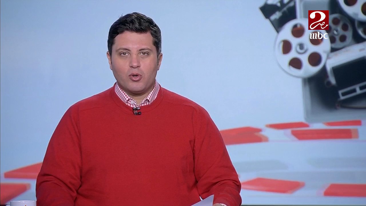 الكاتبة الصحفية ولاء جمال توقع كتاب سعاد حسني ببخط يدها فى معرض القاهرة الدولي للكتاب