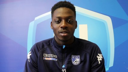 Veille de match / Mohamed Bayo