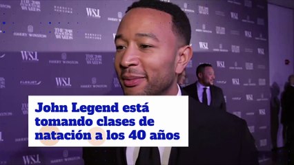 John Legend está tomando clases de natación a los 40 años