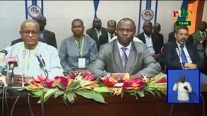 Video herunterladen: RTB/Reunion des experts du secrétariat permanent du G5 Sahel sur le  prochain sommet du G5 Sahel à Ouagadougou