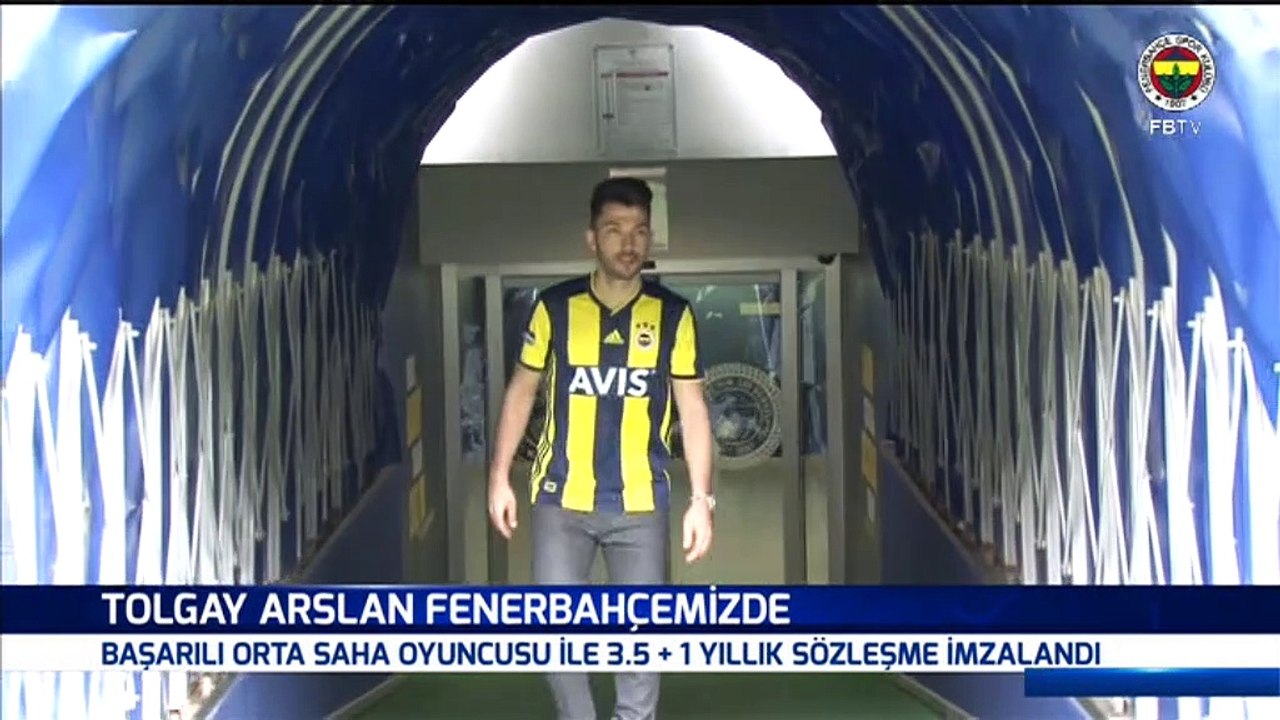 Tolgay Arslan: "Fenerbahçe, Türkiye’nin en büyük camiası. Hedefim buraya gelmekti. Beşiktaş’ta eğer iyi bir performans göstermeseydim Fenerbahçe gibi bir kulüp beni bu camiaya layık görmezdi.'' #FBTV 31/01/2019