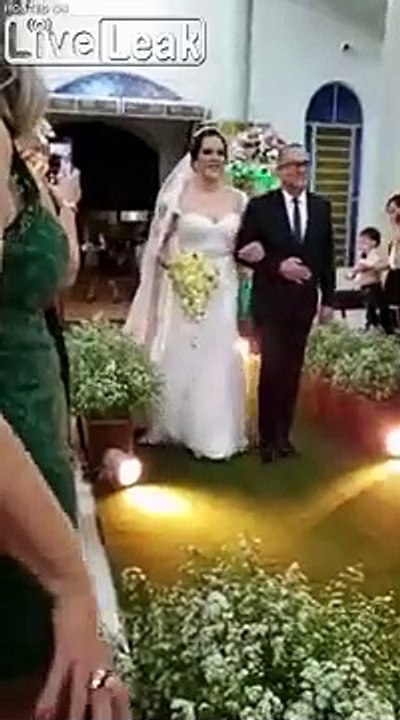 Dünyanın en güçlü gelini