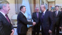 - Dışişleri Bakanı Çavuşoğlu, Türk iş dünyası temsilcileri ile görüştü