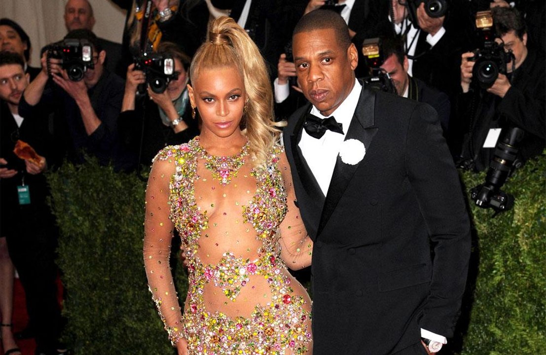 Beyonce and Jay Z challenge fans to go vegan in exchange for free concert tickets
