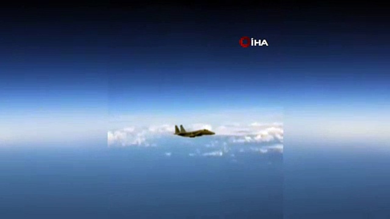 - Rus ve Amerikan savaş uçakları arasında “it dalaşı”