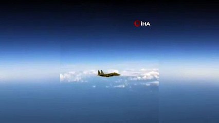 - Rus ve Amerikan savaş uçakları arasında “it dalaşı”