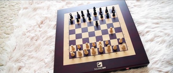 El tablero de ajedrez que se mueve solo, como en Harry Potter