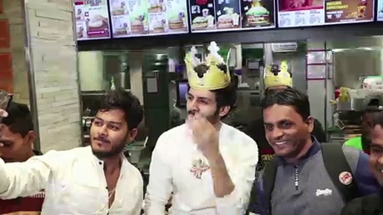 Luka Chuppi: Kriti Sanon And Kartik Aaryan Unite, Spotted On A Dinner Party