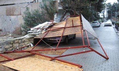 Kadıköy'de faciadan dönüldü