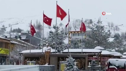 Sivas beyaza büründü