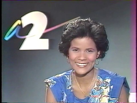 Antenne 2 - 29 Juin 1986 - Teasers, pubs, générique Les carnets de l'aventure , speakerine (Gilette Aho)
