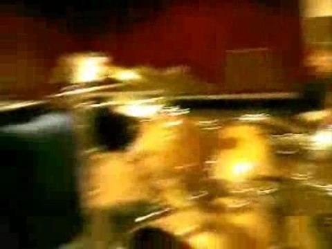 Danse Electro With Drums