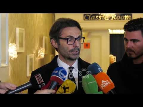Ora News - Bujar Sheshi sigurims? Reagon dhe ambasadori i BE-së